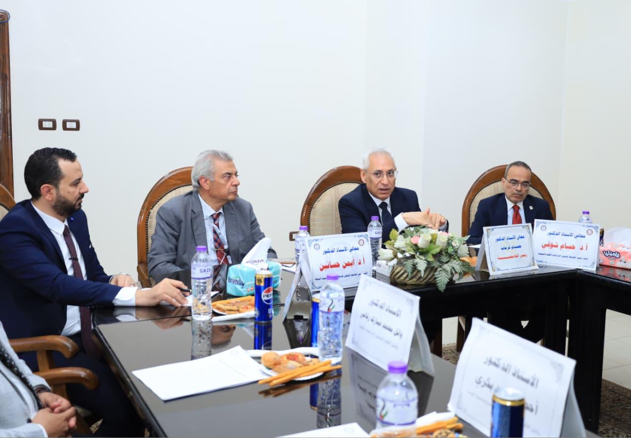 مجلس كلية طب الاسنان مجلس كلية طب الاسنان